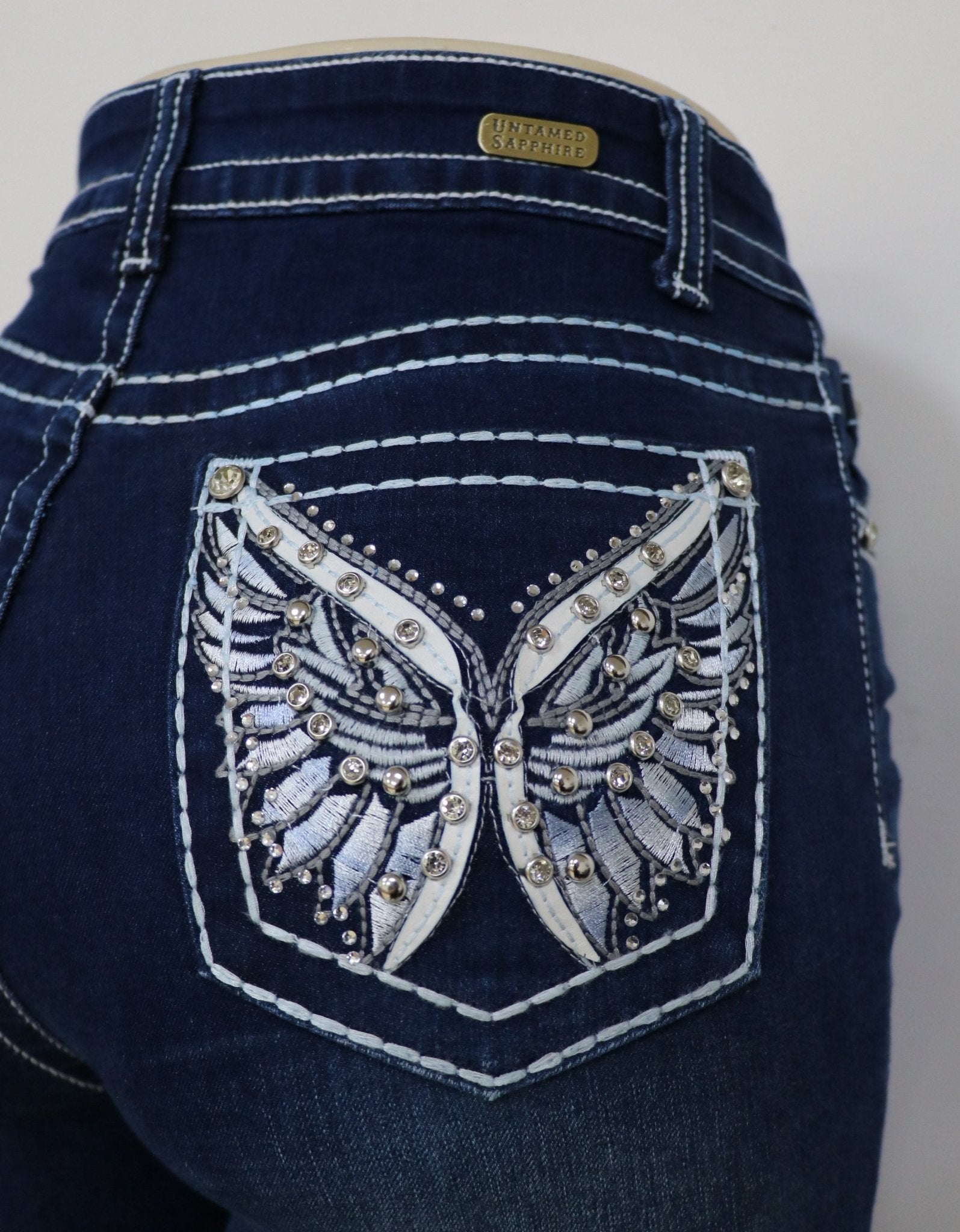 USC F056 Sexy White Bella Levanta Cola Jeans - Untamed Sapphire Clothing Wholesale